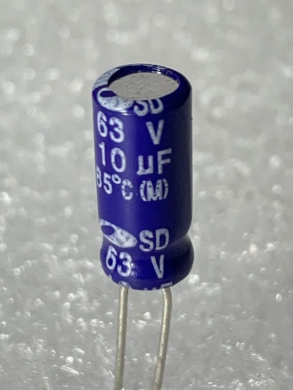CAP 10UF/63V