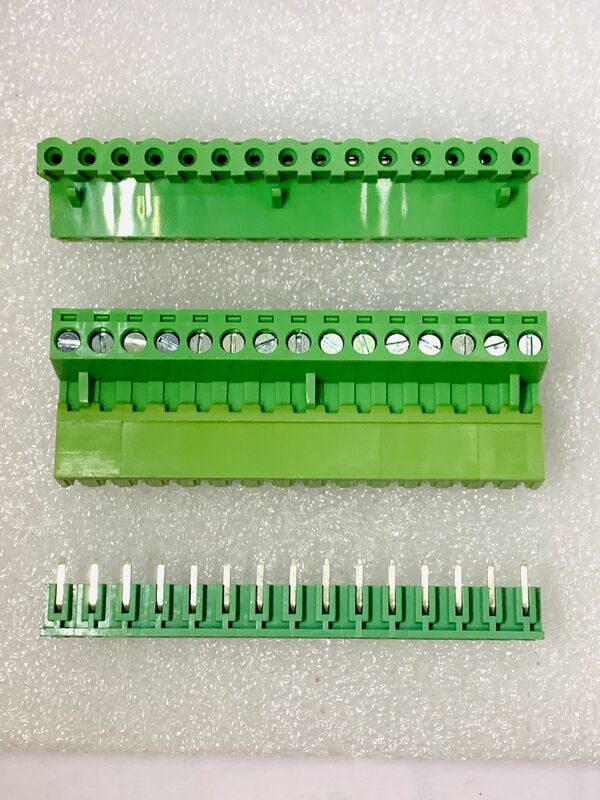 5085 15 PIN FEMALE CONNECTOR