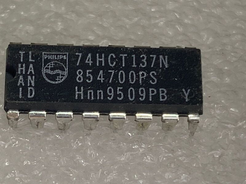 74HCT137N