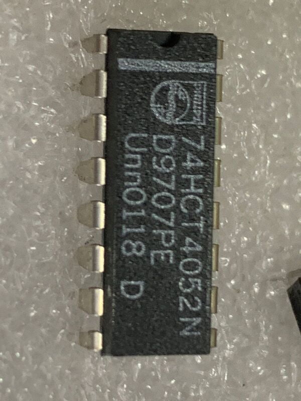 74HCT4052N