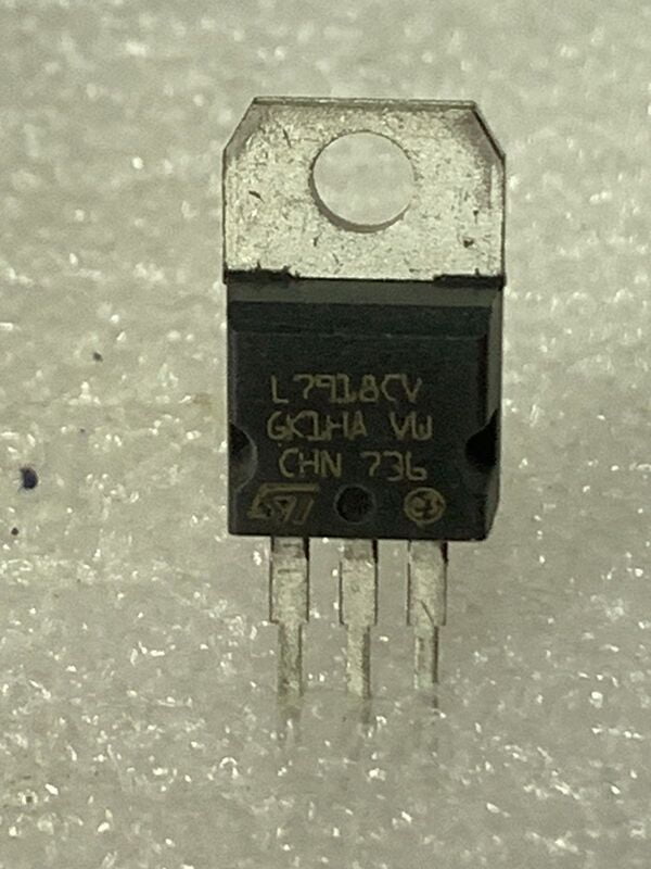 L7918CV L7918CV