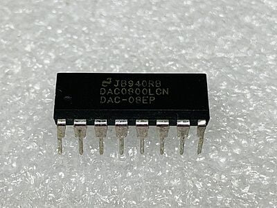 DAC0800