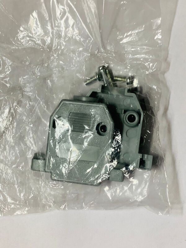 15 PIN DUST COVER