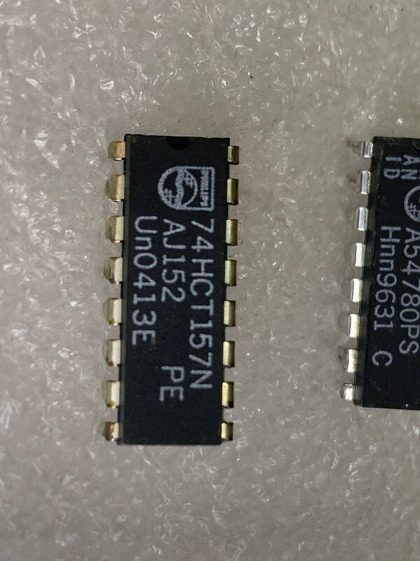 74HCT157N