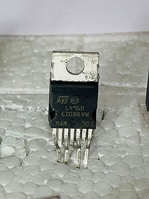 L4960