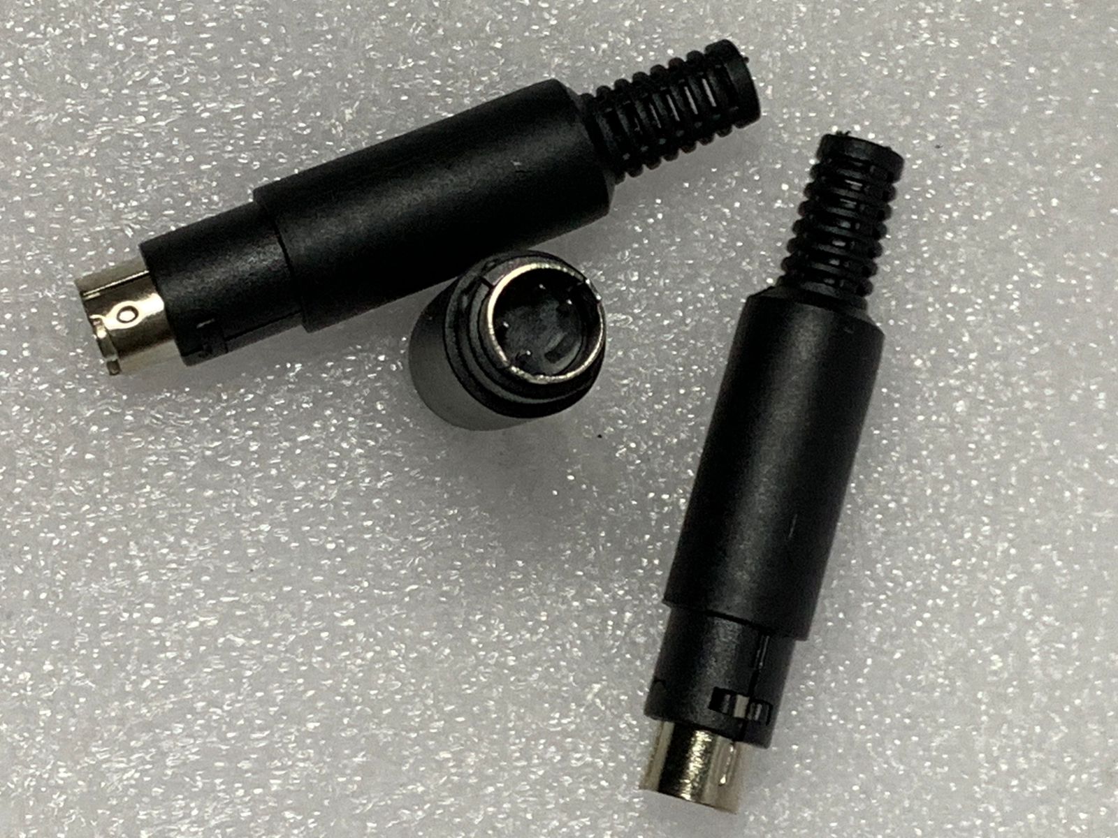 4 PIN MINI DIN MALE/CONNECTOR