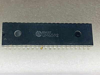 UM6502