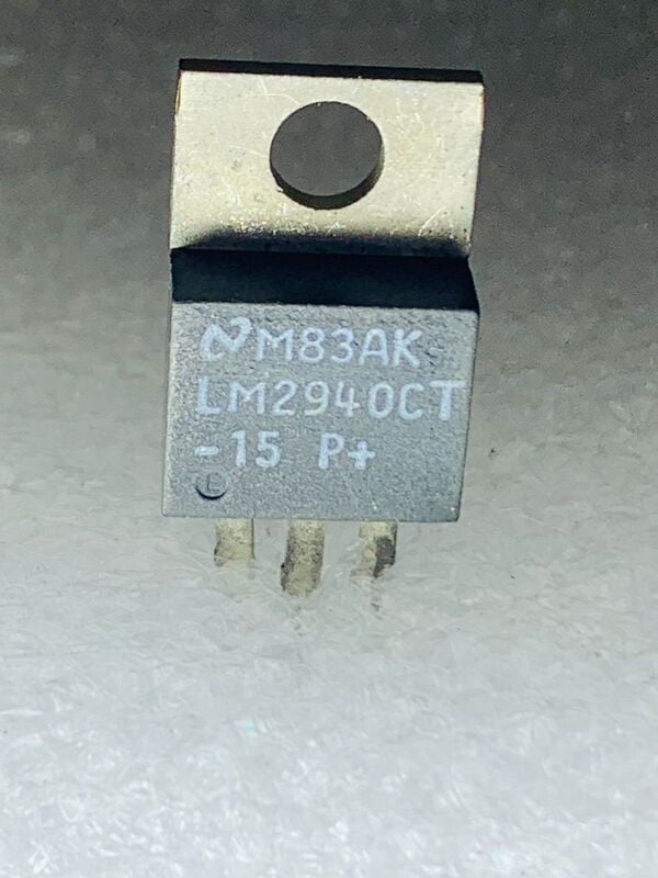 LM2940T
